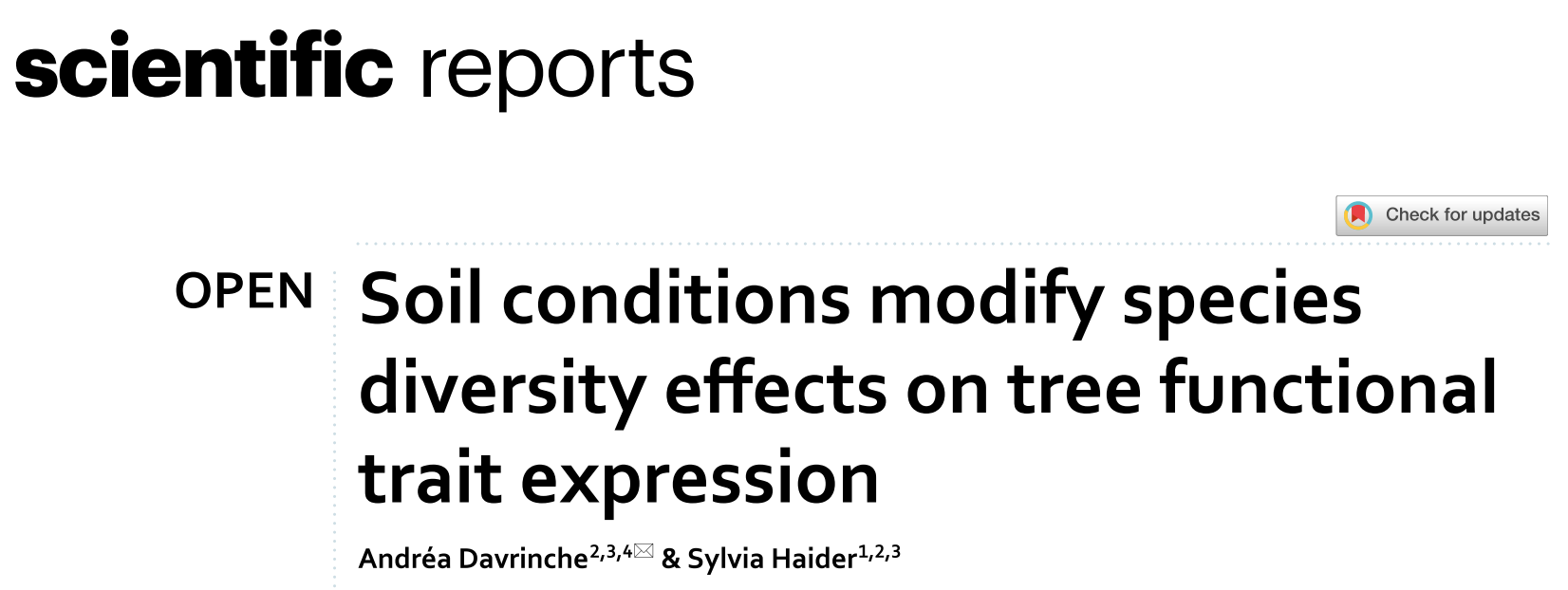 Soil conditions modify species diversity effects on tree functional trait expression